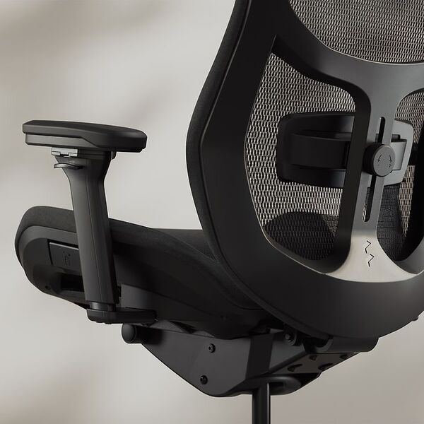 Fractal Design Refine - gaming chair, mesh dark