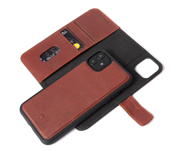 Decoded - Leather Detachable Wallet for iPhone 11/Xr Brown
