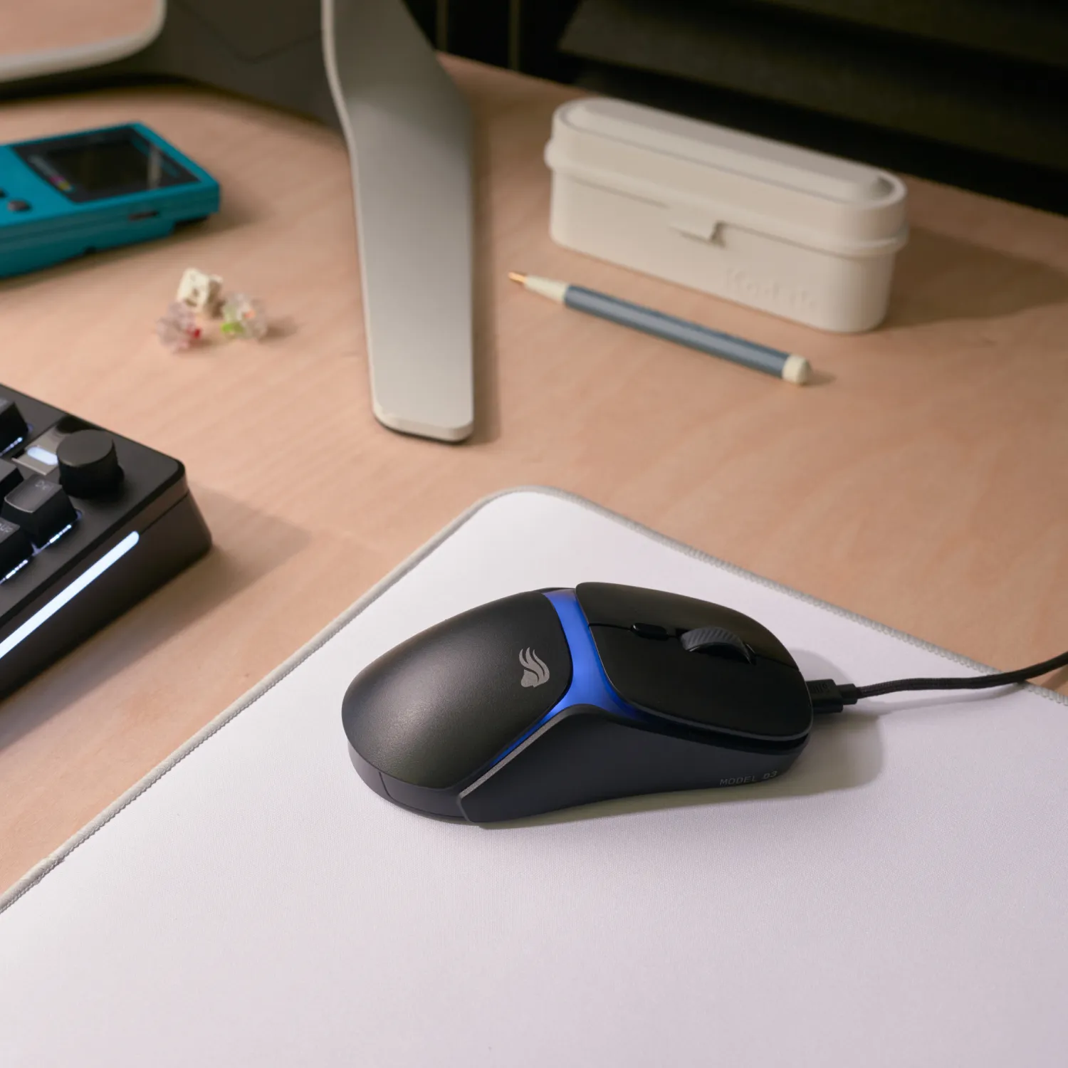 Glorious Model O3 tr&aring;dbunden gamingmus, svart