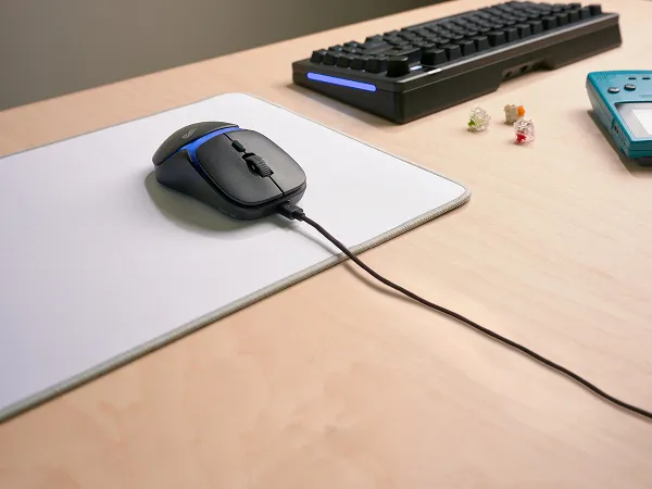 Glorious Model O3 tr&aring;dbunden gamingmus, svart