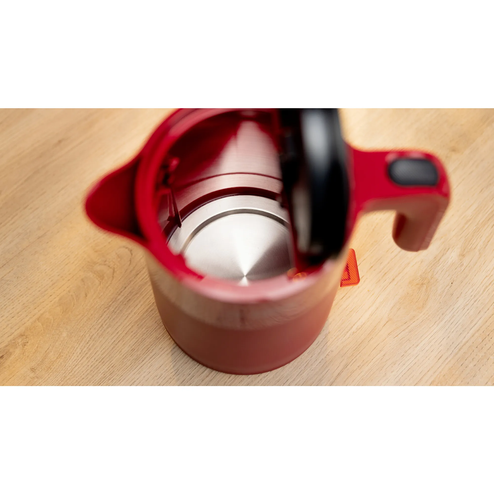 Bosch MyMoment TWK2M164 kettle (red, 2,400 watts, 1.7 liters)