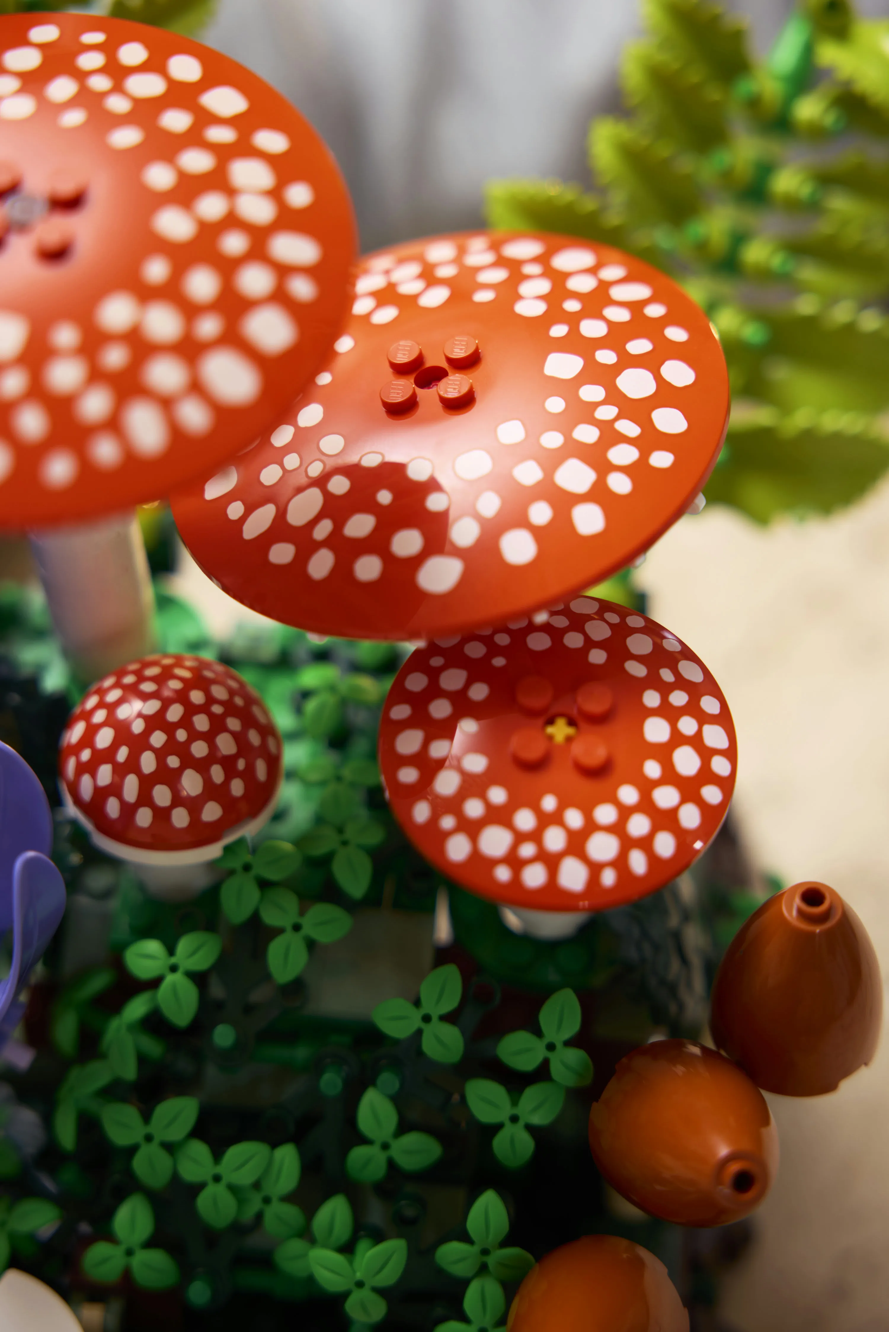 LEGO Botanicals Woodland Mushrooms 11505
