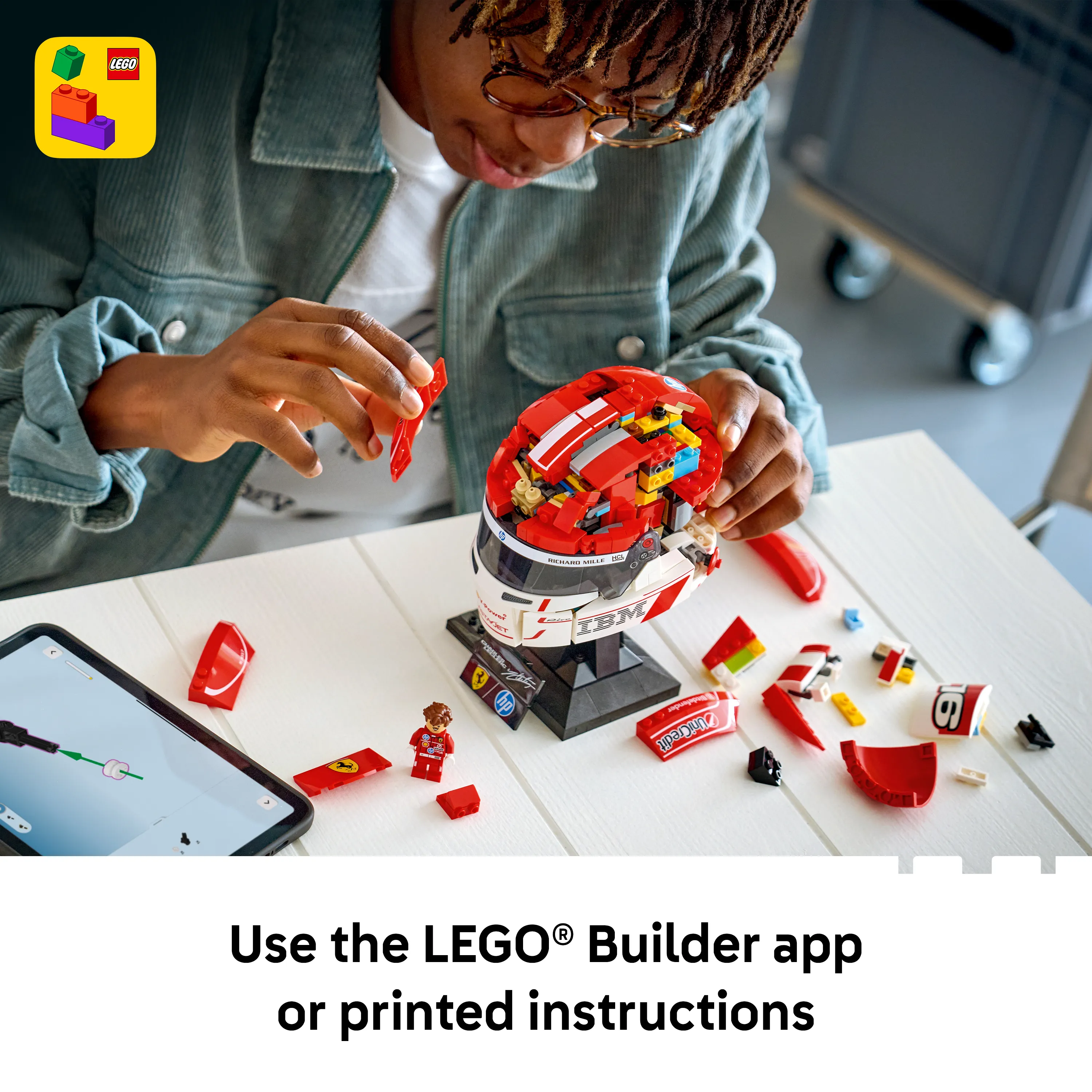 LEGO Editions Scuderia Ferrari HP Helmet &mdash; Charles Leclerc 43014