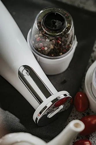 Adler AD 4449W Electric Salt and Pepper Grinder Set - Matte White