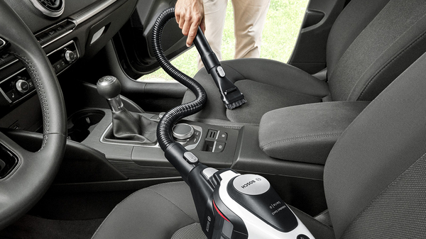 Bosch Unlimited Gen2 BSS825FRSH - skaftdammsugare, svart/vit