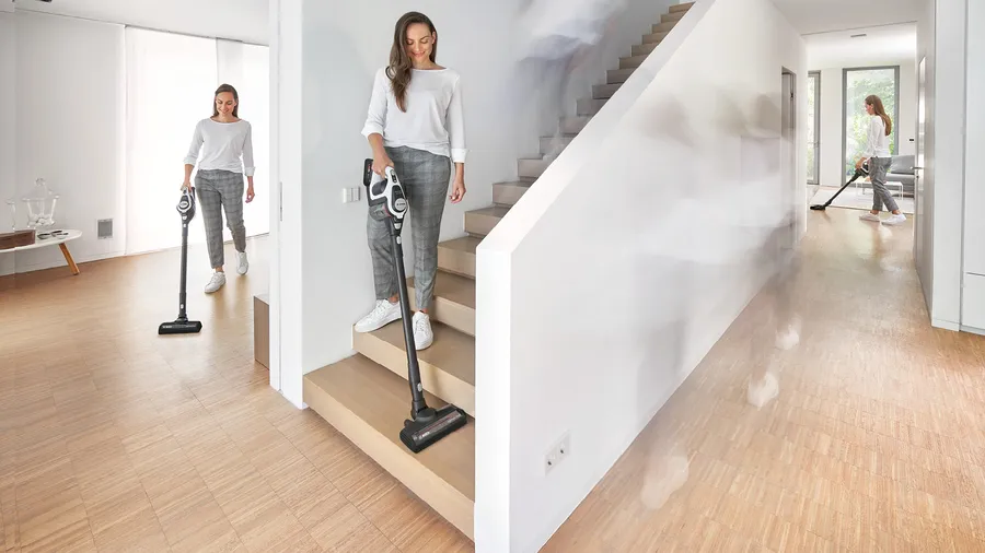 Bosch Unlimited Gen2 BSS825FRSH - Stick Vacuum Cleaner, black/white