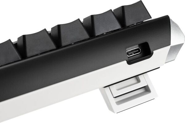 Ducky One 3 - Classic Black / White Nordic - Mini 60% - Gateron Baby Kangaroo - RGB