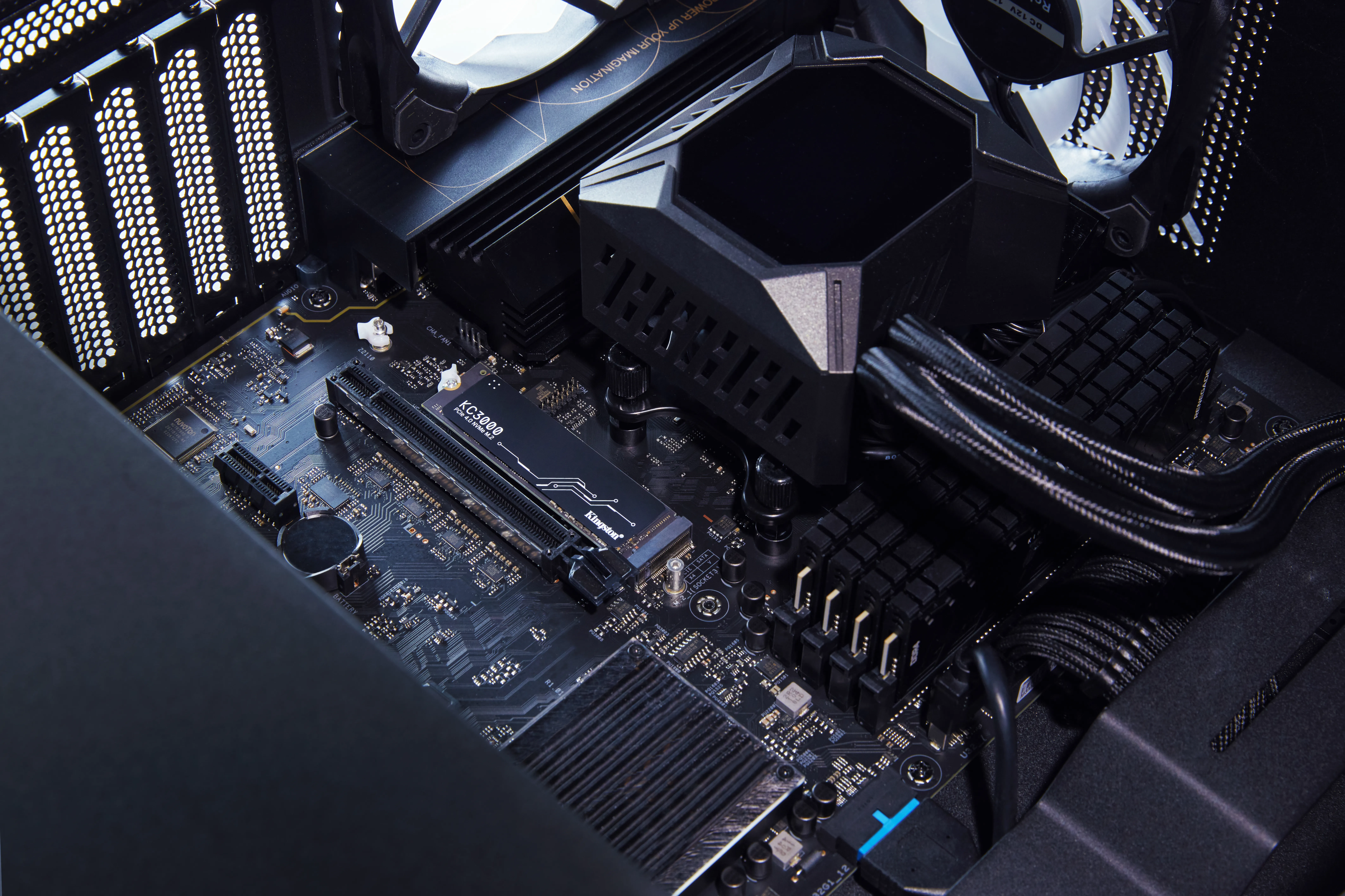 Kingston KC3000 1TB, PCIe 4.0, M.2 - SSD