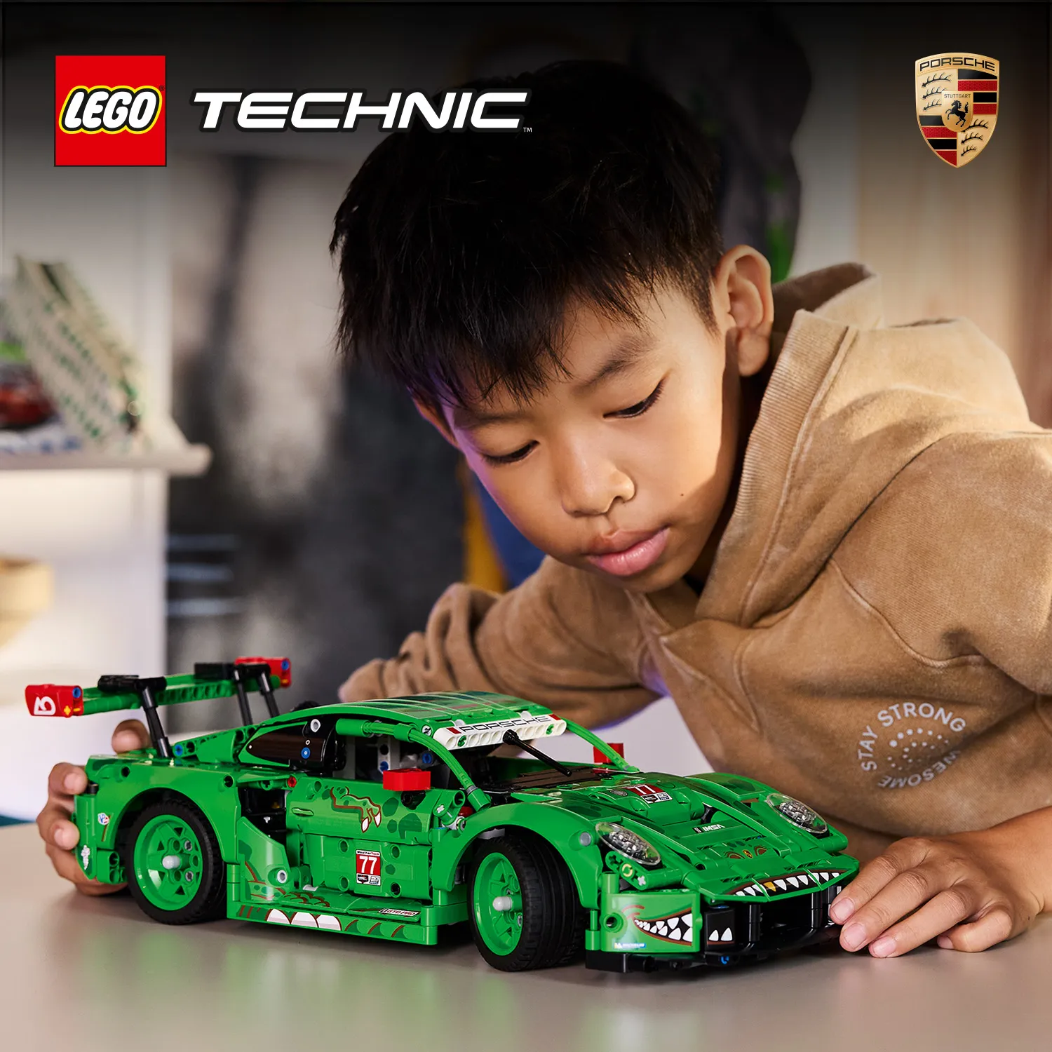 LEGO Technic Porsche 911 GT3 R REXY AO Racing 42224