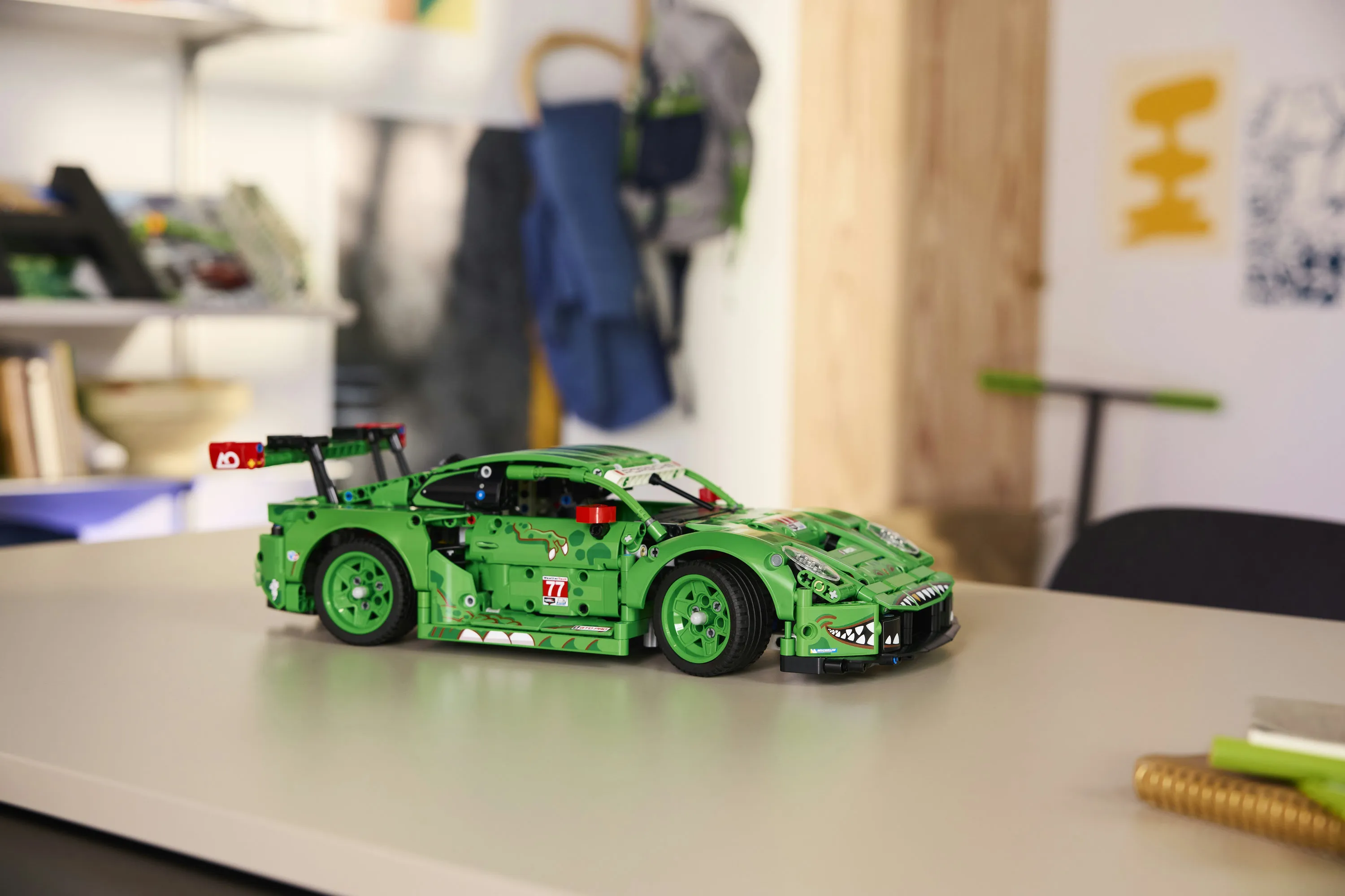 LEGO Technic Porsche 911 GT3 R REXY AO Racing 42224
