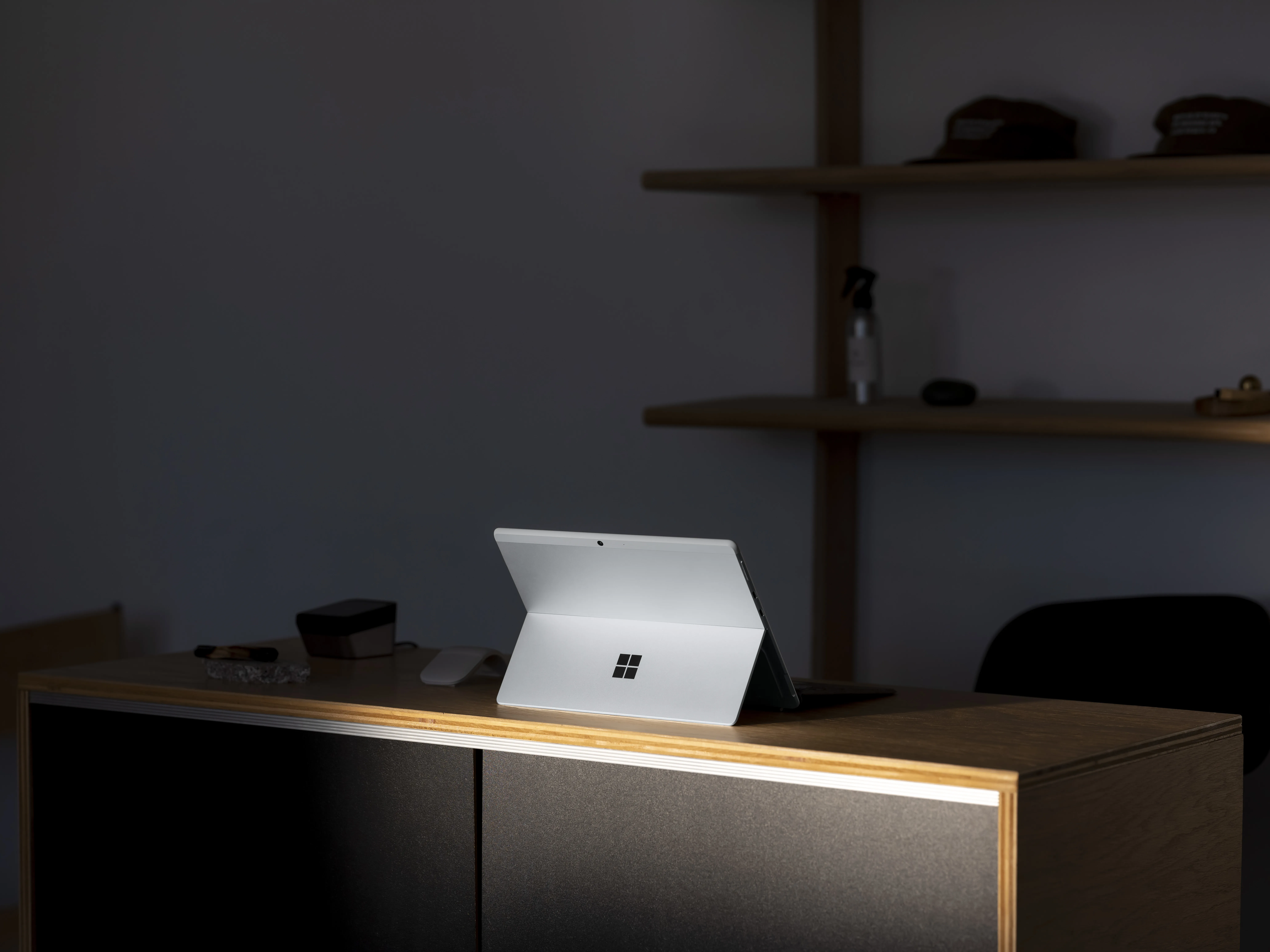 MICROSOFT MS Surface Pro X SQ1 8GB/128SSD/W11P MICROSOFT MS Surface Pro X SQ1 8GB/128SSD/W11P