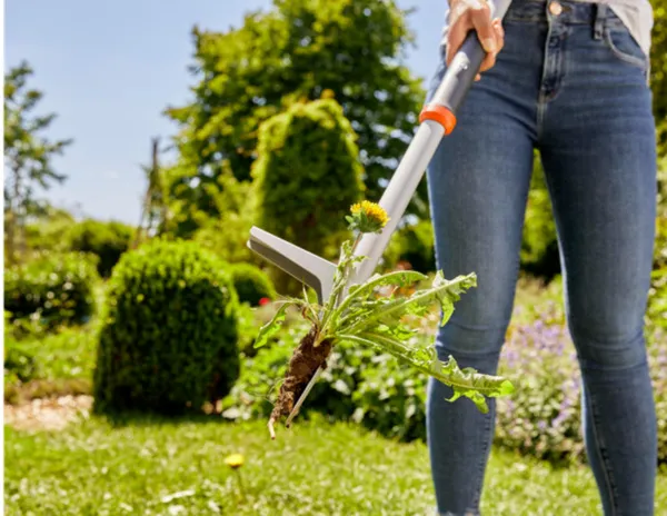 Gardena - weed cutter