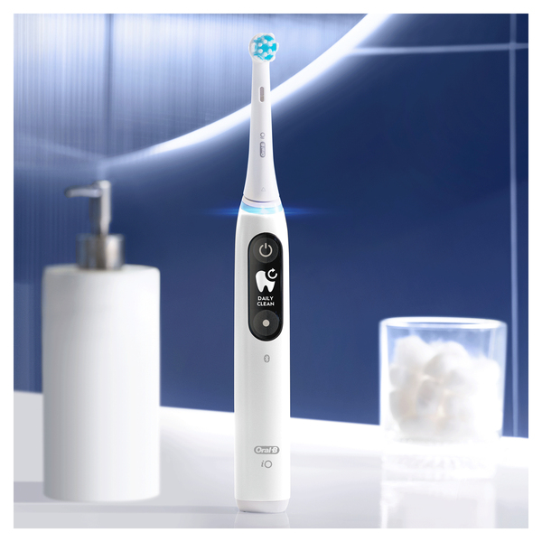 Oral-B iO6 - electric toothbrush, Black, Blue
