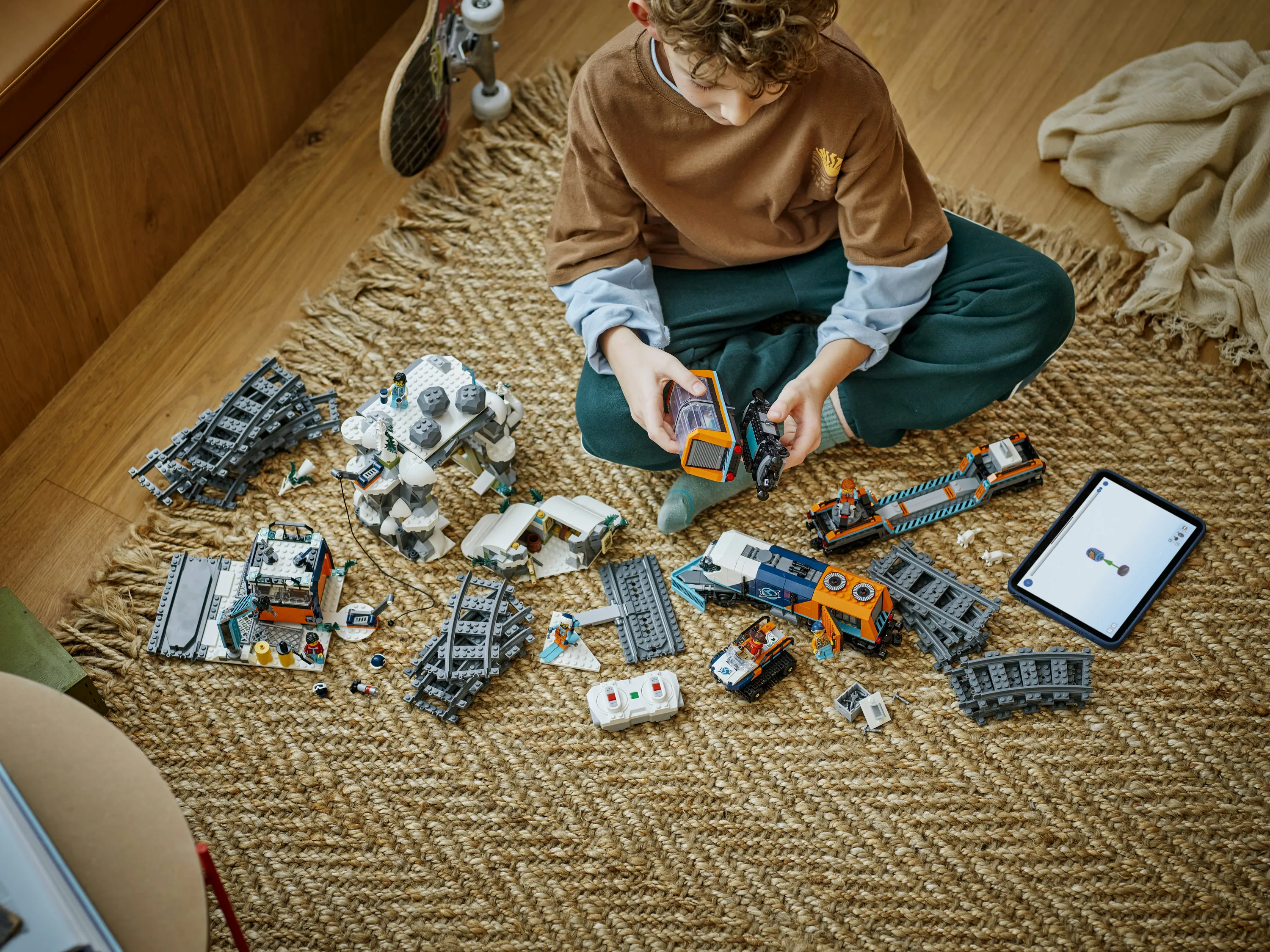 LEGO City Arctic Expedition Leader



&rsquo;s Express Train 60470