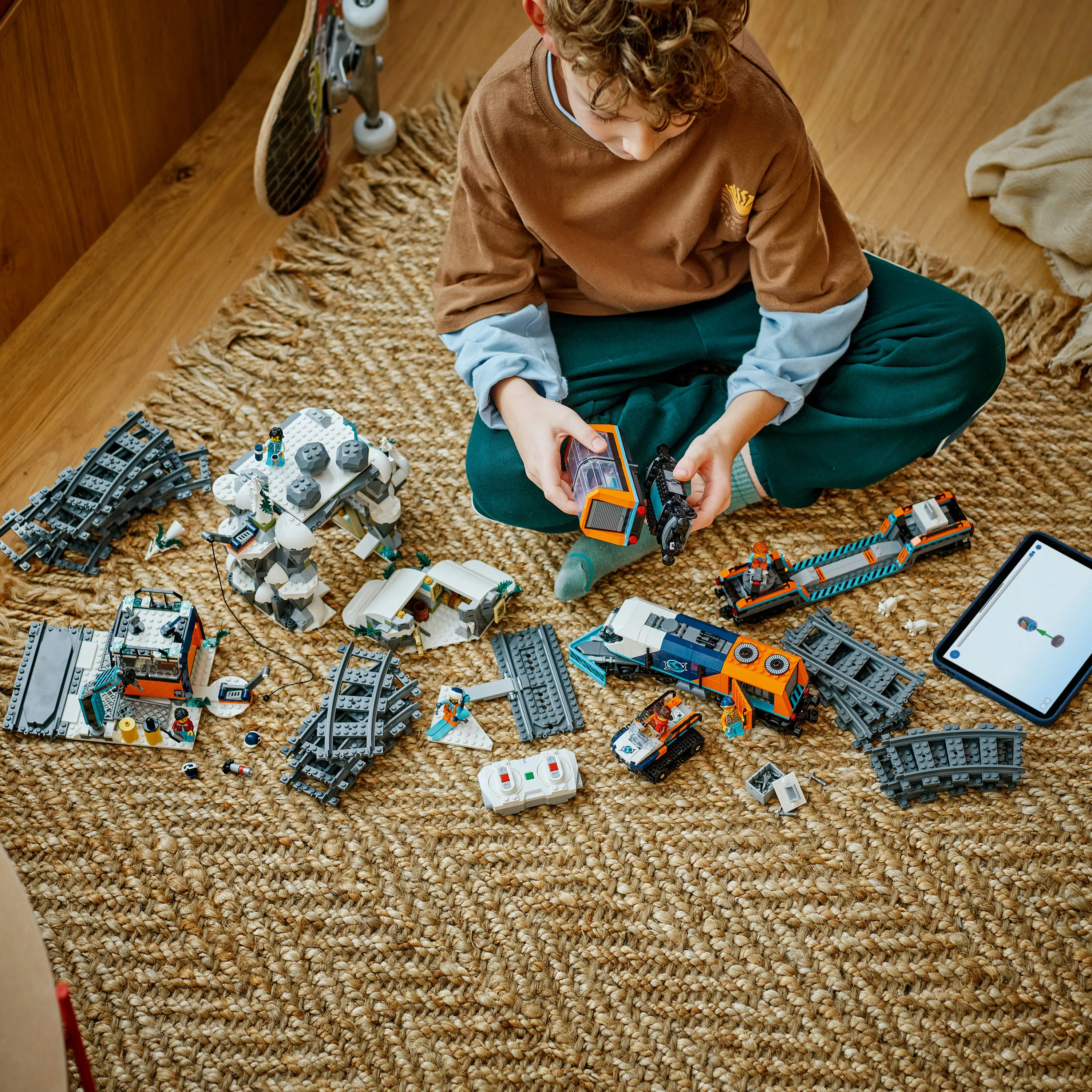 LEGO City Arctic Expedition Leader



&rsquo;s Express Train 60470