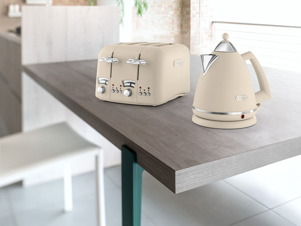 De'Longhi Argento Flora Kedel 1.7liter Beige