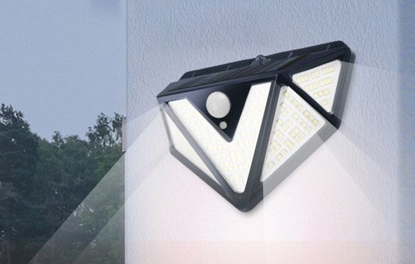 SUPERFIRE FF6-B Solar LED Lamp with Motion Sensor