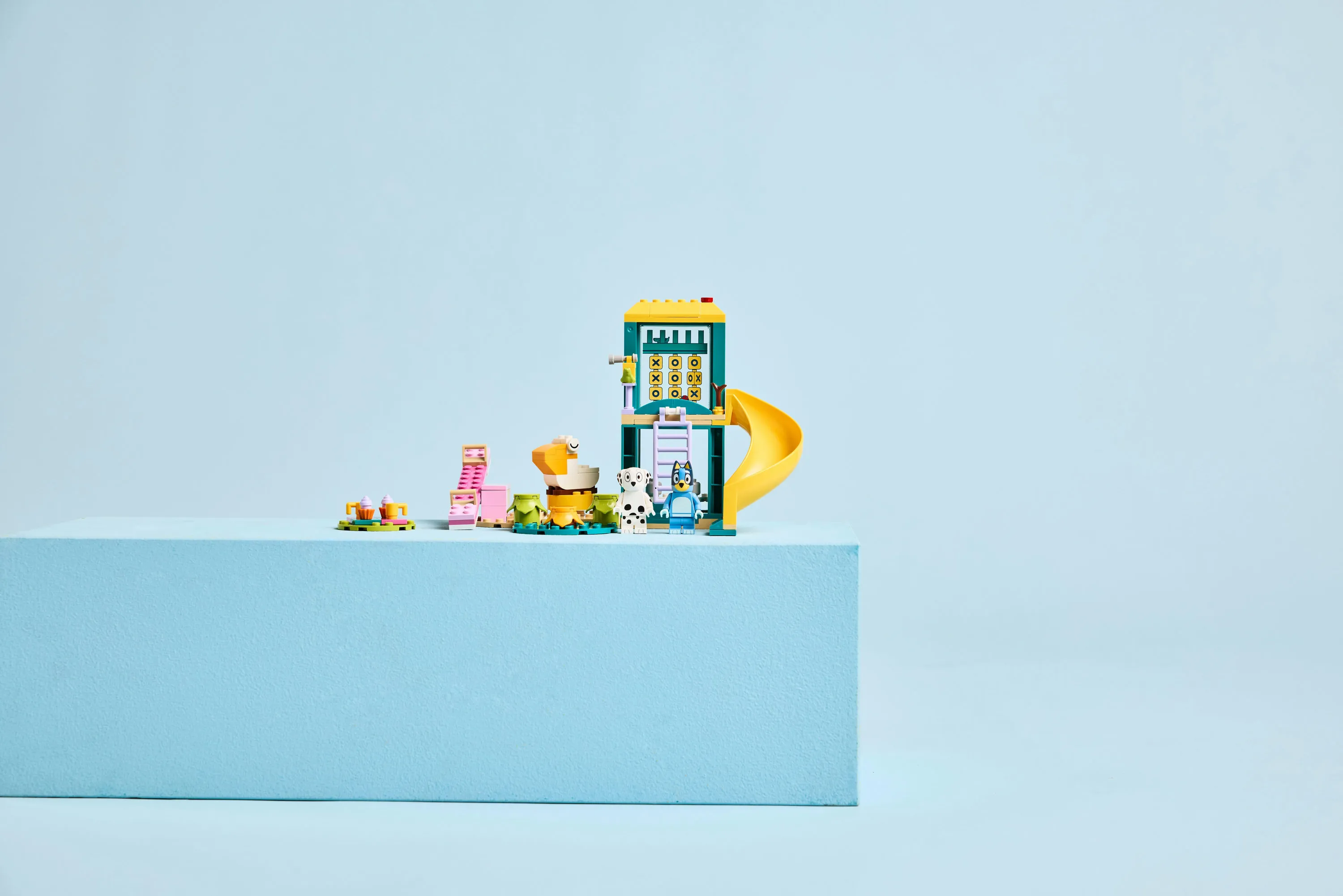 LEGO Bluey Playground Fun with Bluey and Chloe 11201