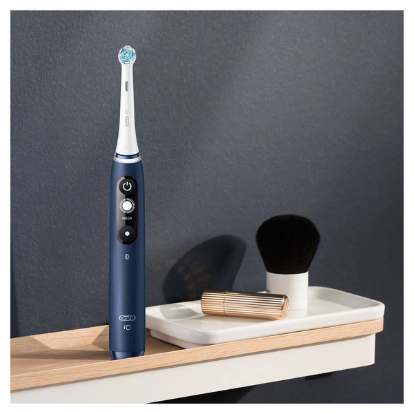 Oral-B iO Series 7N - electric toothbrush, Blue