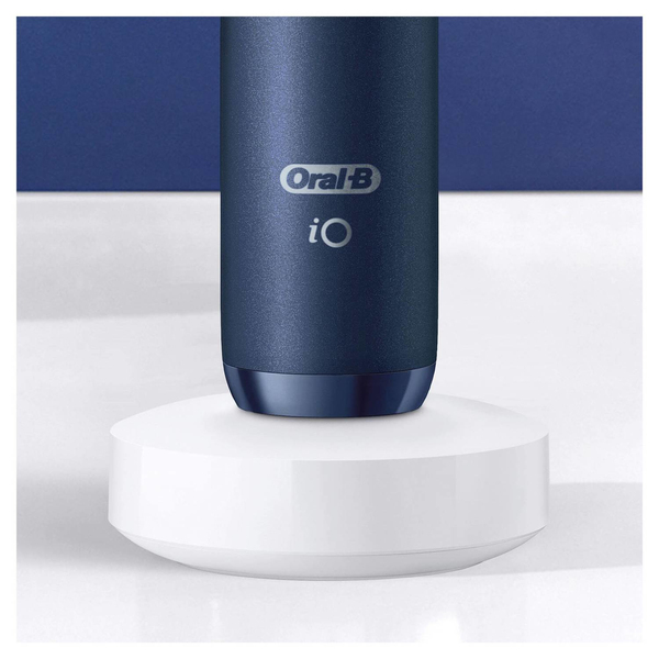 Oral-B iO Series 7N - electric toothbrush, Blue