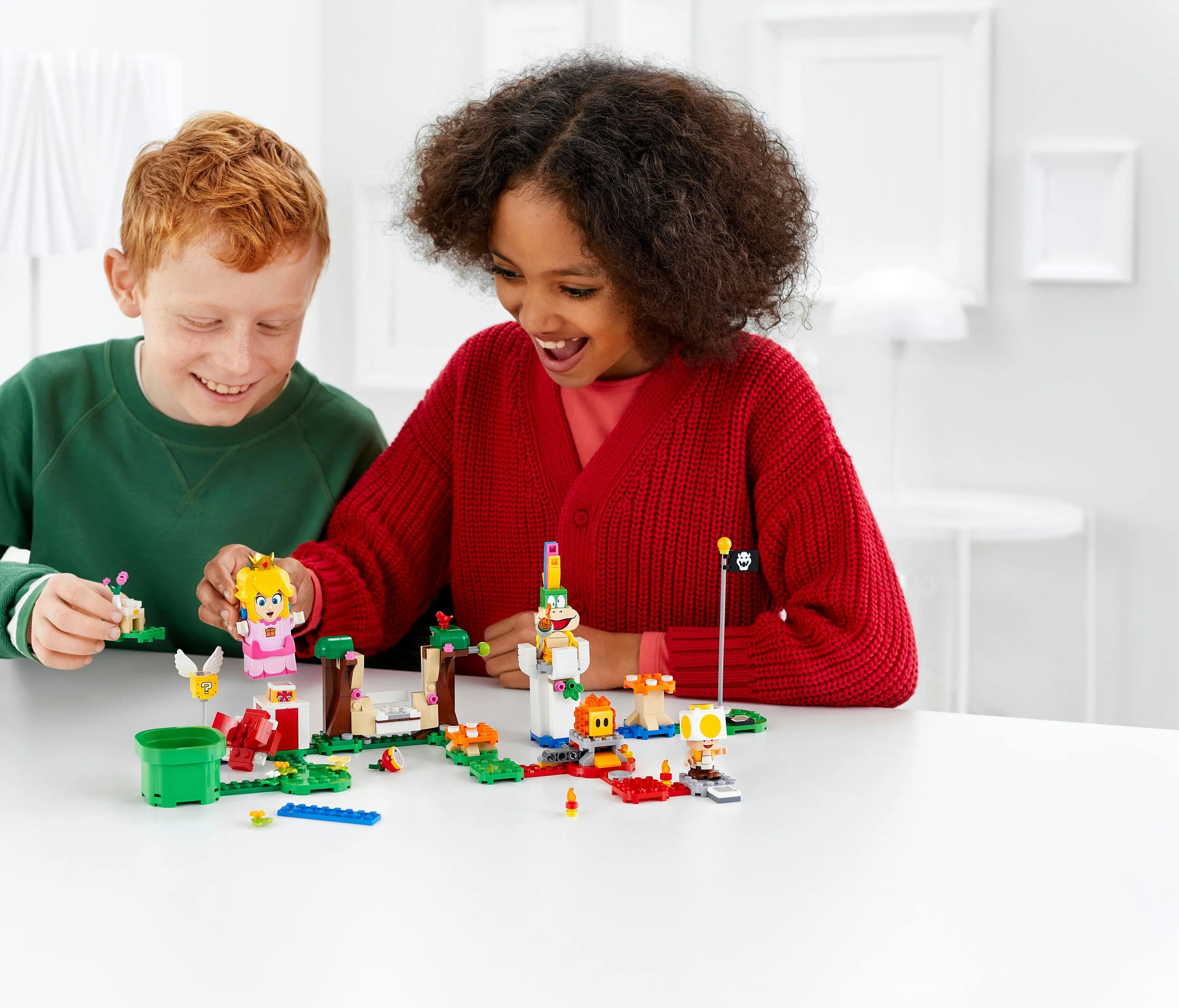 Lego Super Mario Adventures with Peach Starter Course 71403