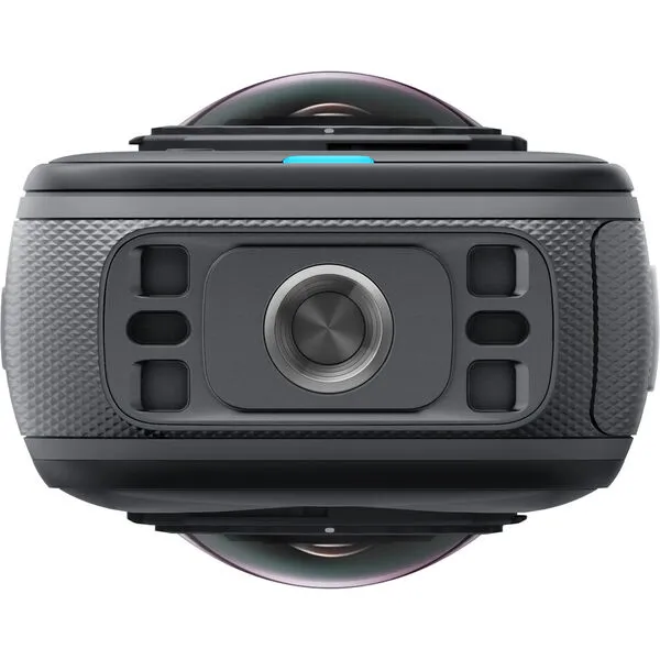 Insta360 X5 -360-kamera, Standard Bundle