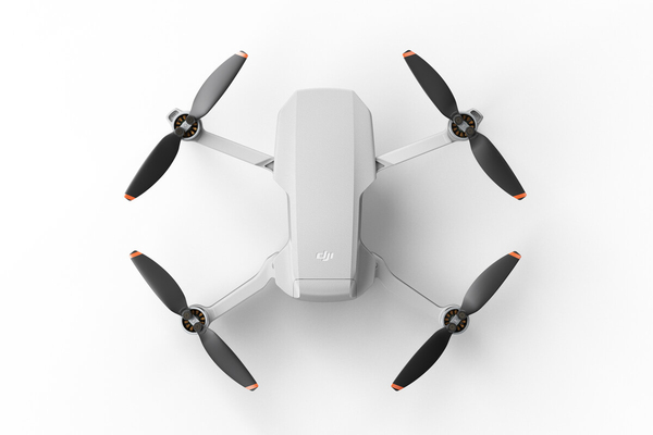 DJI Mini 2 -nelikopteri