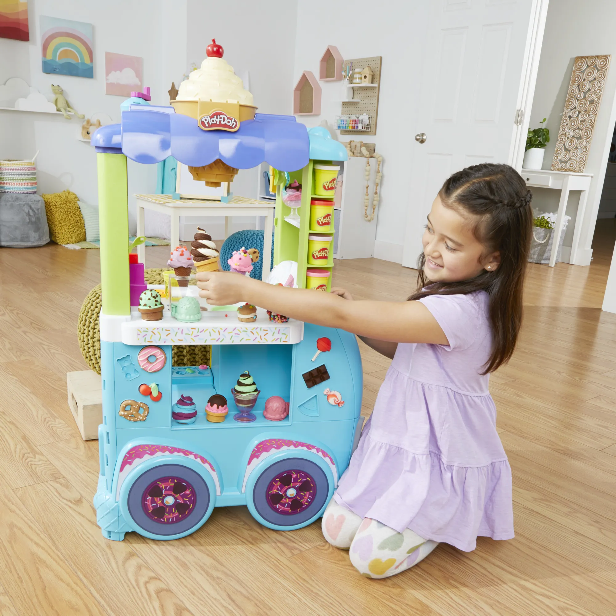 Play-Doh Kitchen Creations Playset Ultimate Ice Cream Truck