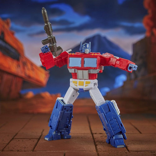 Transformers Generations Studio Series Commander, Optimus Prime