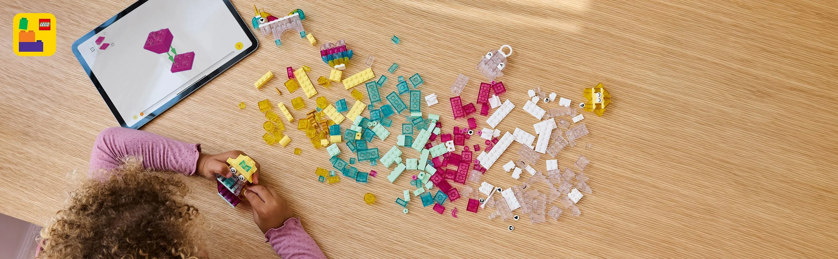 LEGO Classic Transparenta Klossar Magisk L&aring;da 11040