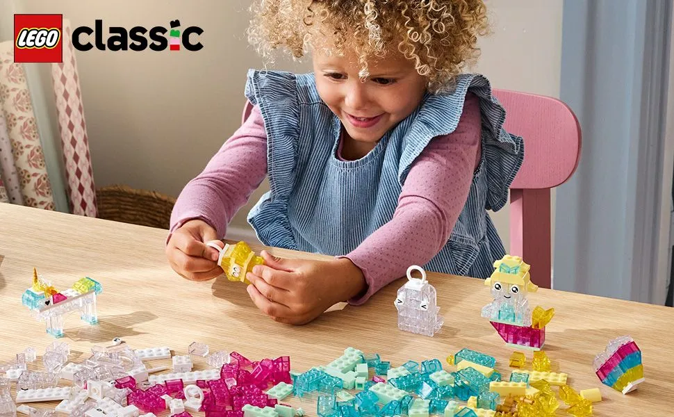 LEGO Classic Transparenta Klossar Magisk L&aring;da 11040