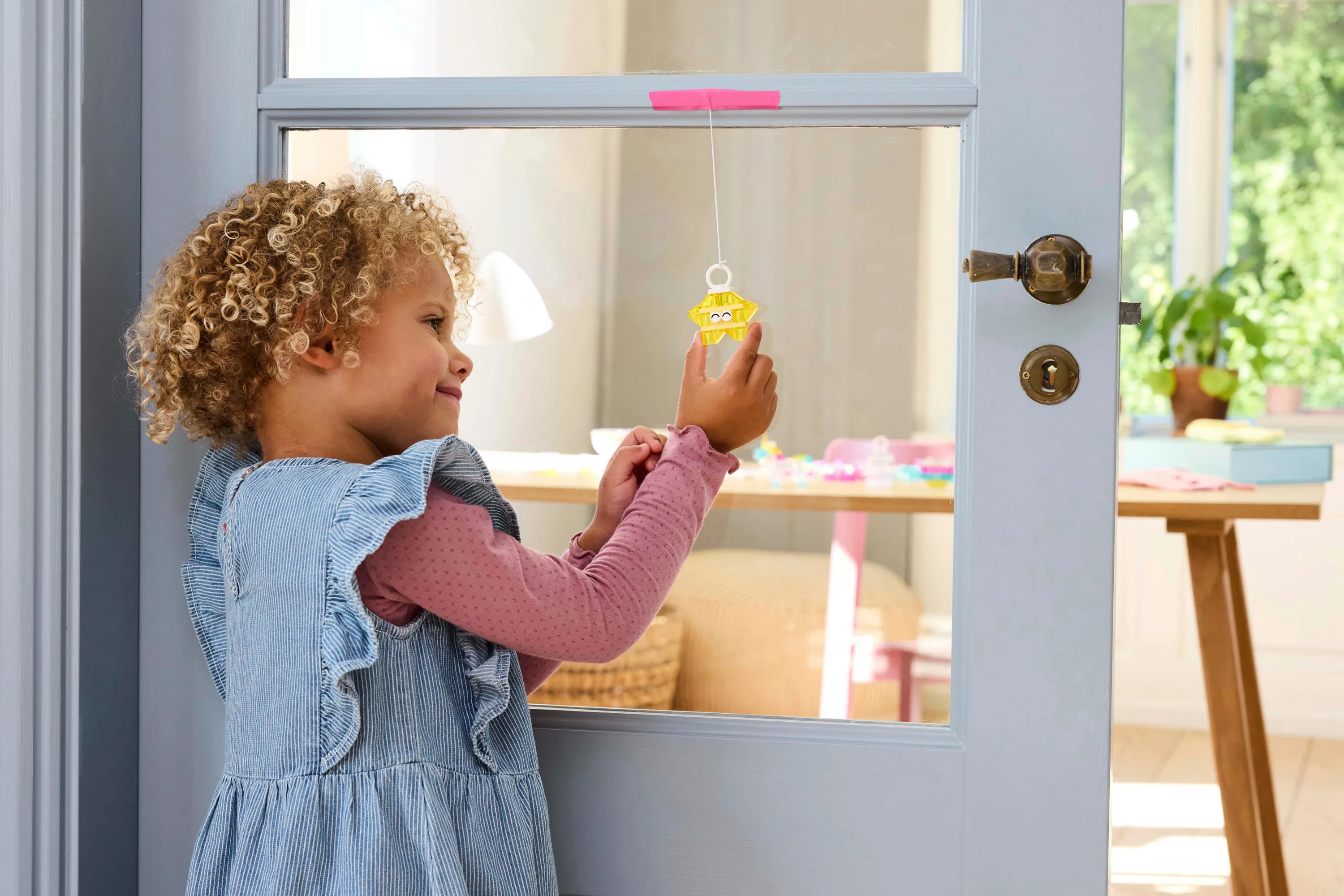 LEGO Classic Transparenta Klossar Magisk L&aring;da 11040