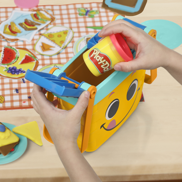 Play-Doh Playset Picnic Shapes Starter Set