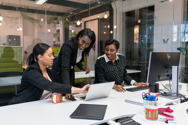 HP 14" IPS EliteBook 840 G7. 16GB RAM, 512GB M.2 SSD, LTE/4G, Win 10 Pro - notebook