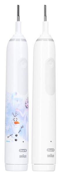 Braun Oral-B Pro 3 3000 &amp; Junior Frozen 6+ -s&auml;hk&ouml;hammasharjasetti, 2 runkoa, Valkoinen/Sininen