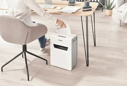 Leitz IQ Protect 8X P4 paperintuhooja