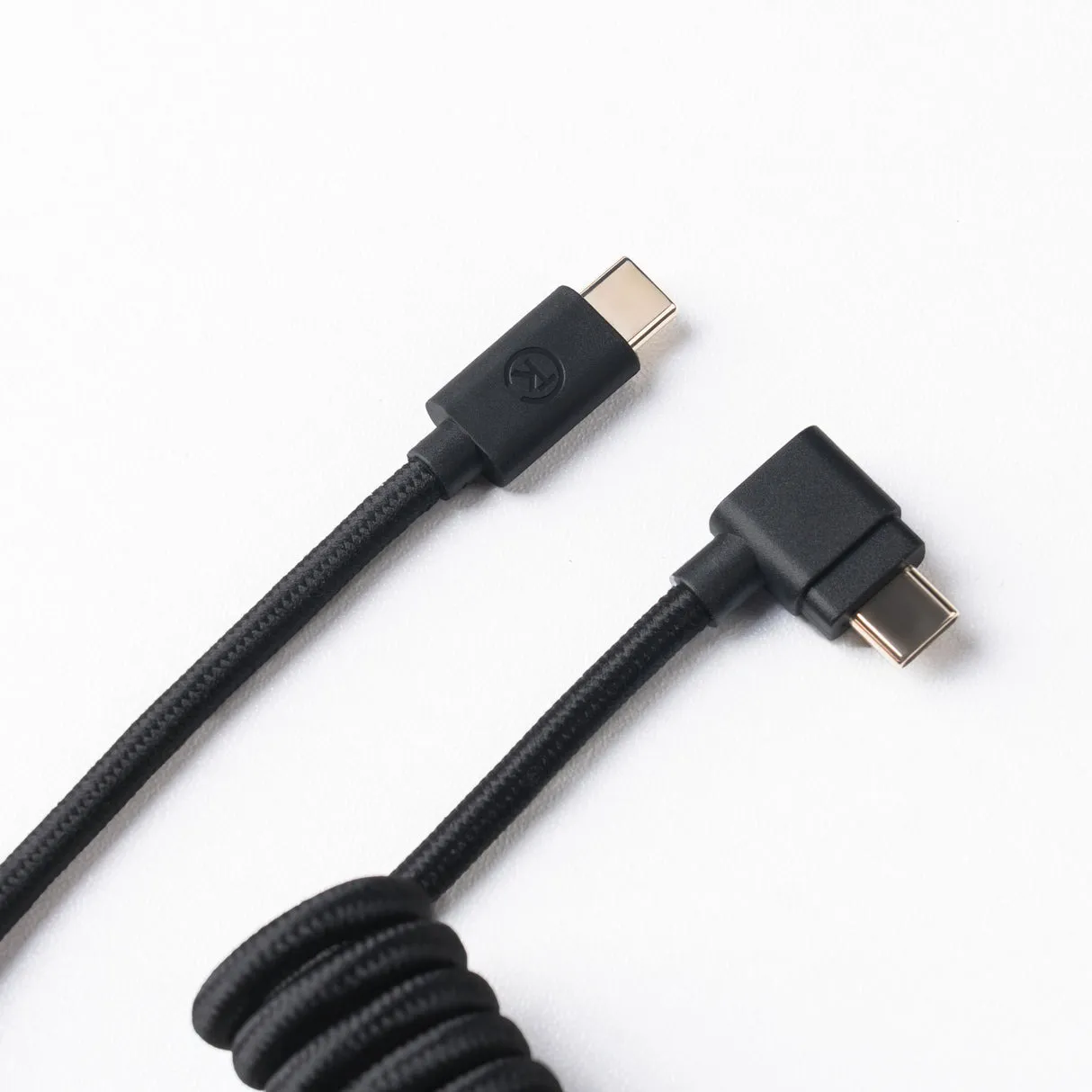 KEYCHRON CAB-53 kierretty aviator USB-A &ndash; kulmikas USB-C -kaapeli, musta