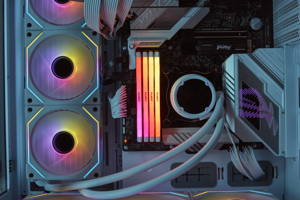 Kingston FURY 48GB 8000MT/s DDR5 CL38 DIMM (Kit of 2) FURY Renegade RGB White 48GB (2 x 24 GB) DDR5 8000 MT/s, CL38 - memory