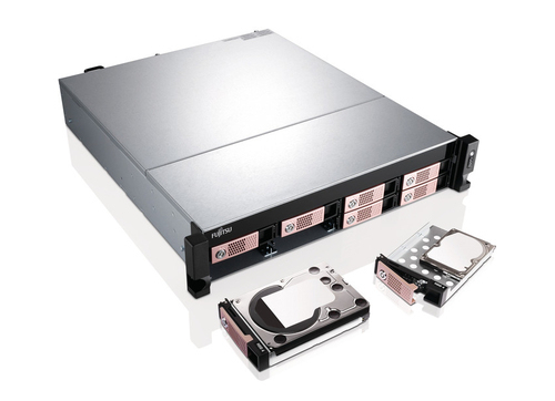 FUJITSU CELVIN NAS QR1006 8X3 TB NAS HDD EU