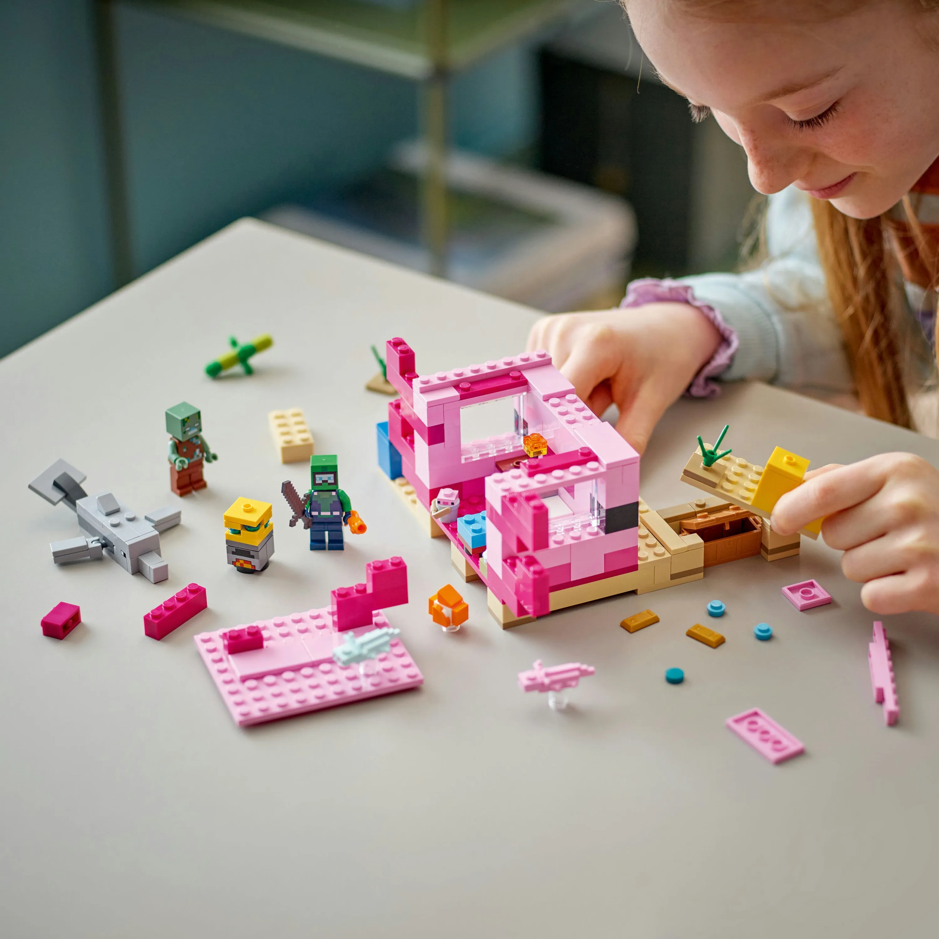 LEGO 21247 Minecraft The Axolotl House, construction toy