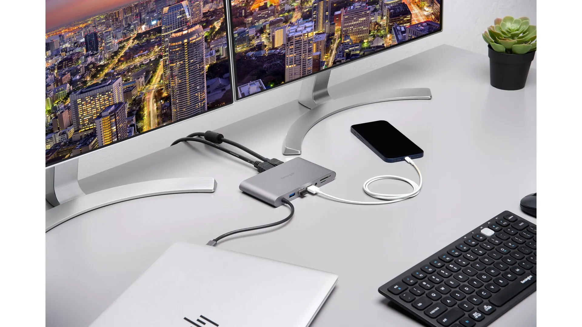Kensington UH1440P USB-C Mobile Dock