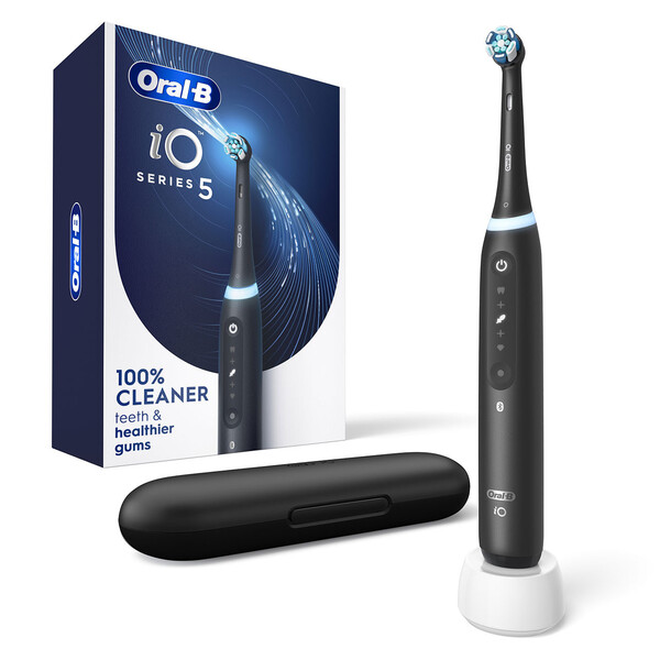 Oral-B iO5 Electric Toothbrush (Matt Black) with 2 Brush Heads and Travel Case