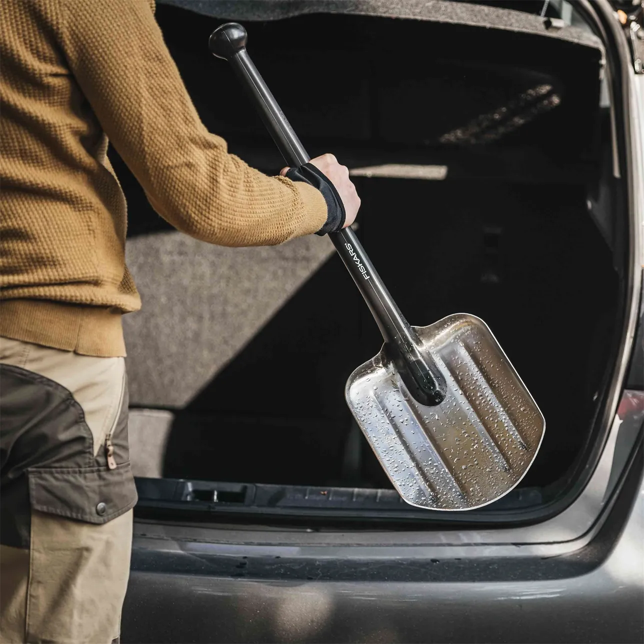 Fiskars - camping- car shovel
