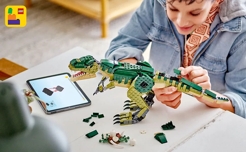 LEGO Creator 3-in-1 T-Rex 31151