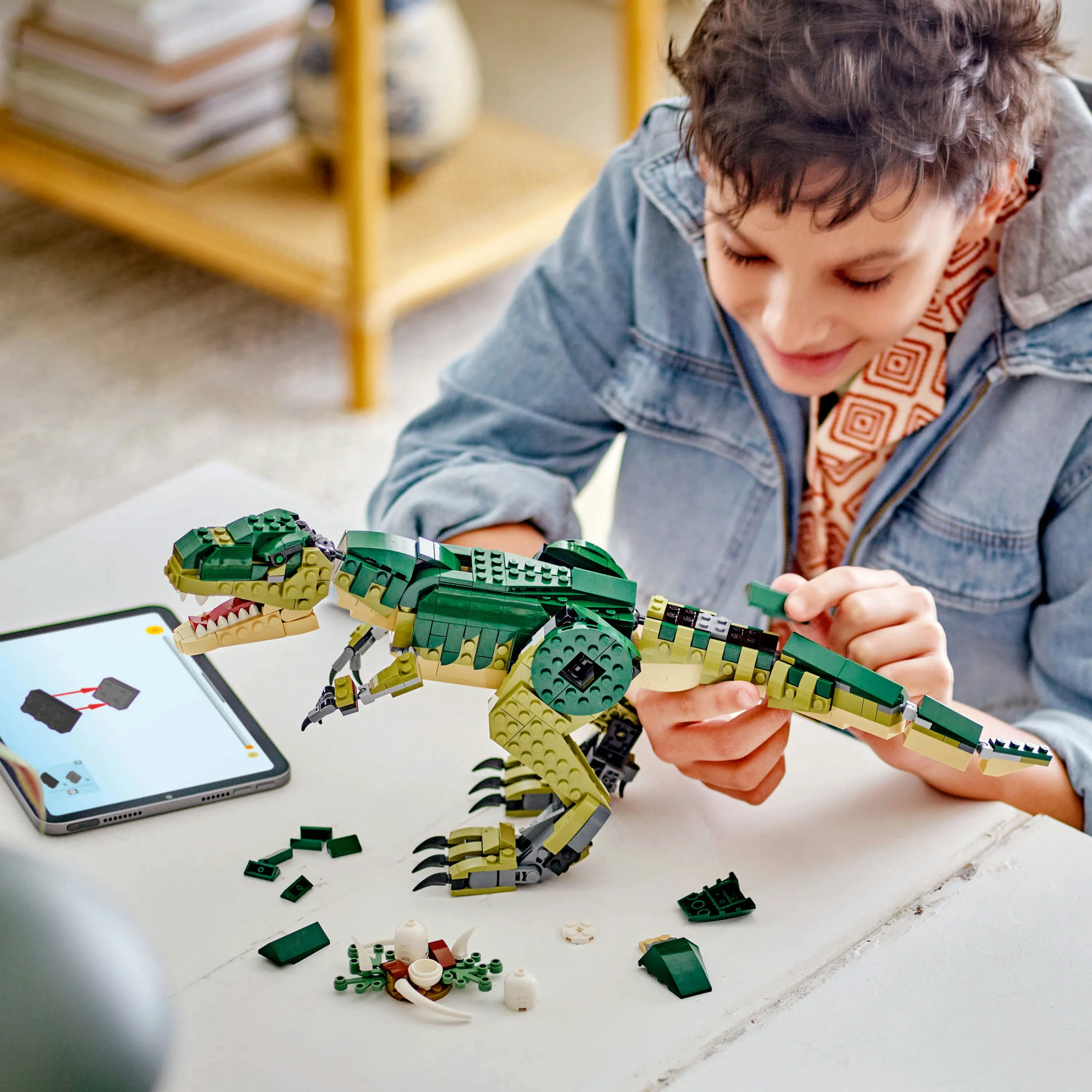 LEGO Creator 3-in-1 T-Rex 31151