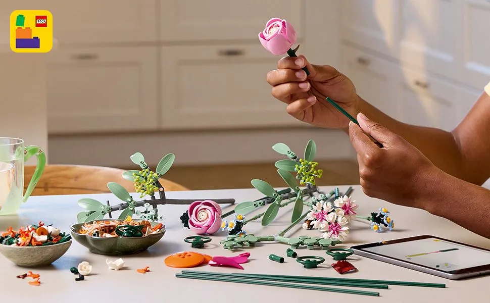 LEGO Botanicals Vacker rosa blomsterbukett 10342