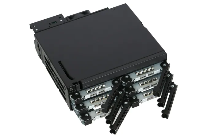 ICY DOCK 6x 2.5" SATA/SAS + Ultra Slim-ODD SATA to 1x 5.25" bay mobile