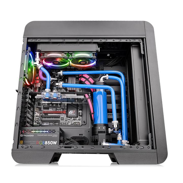 Thermaltake Core V71 TG Big Tower case