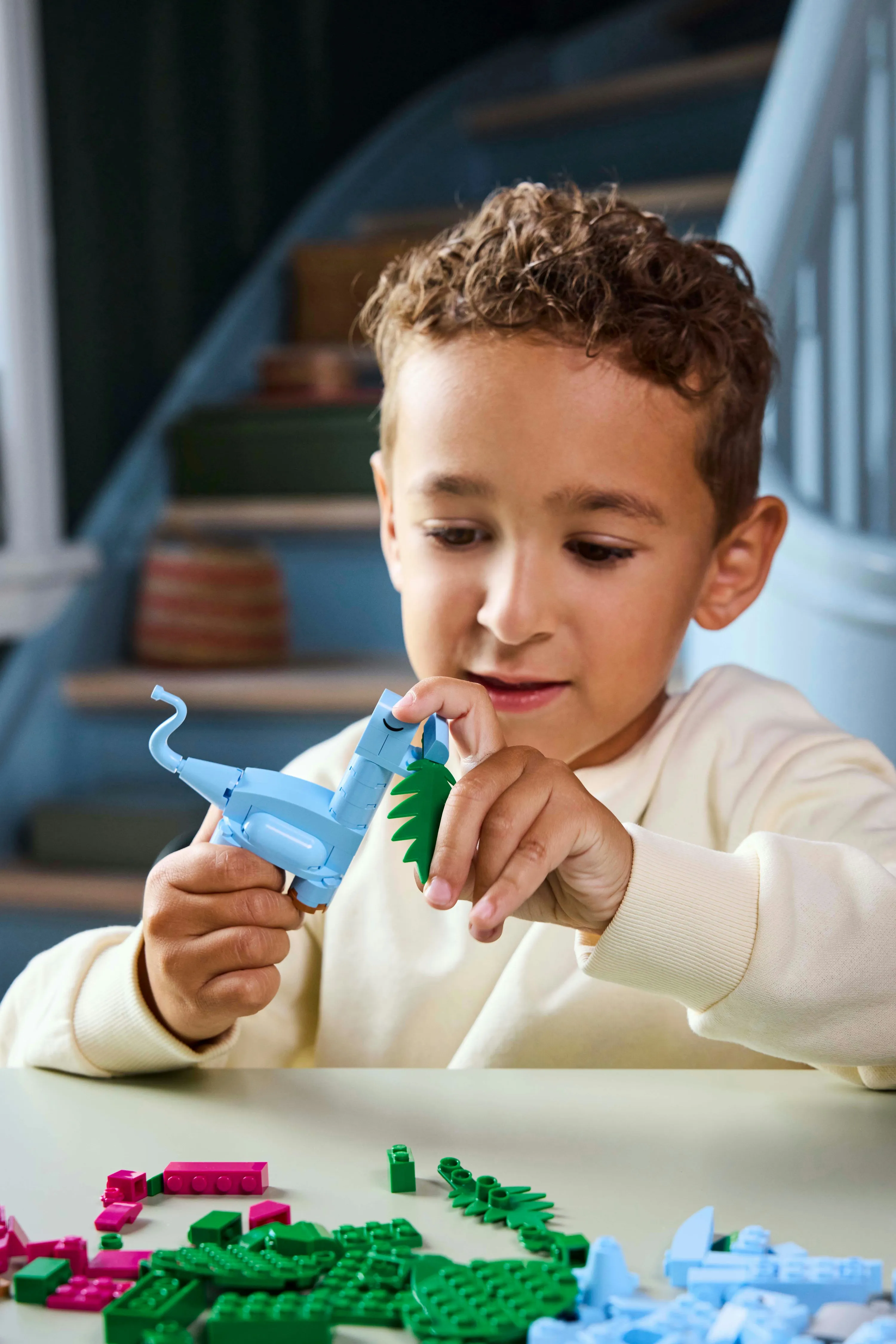 LEGO Classic Creative Dinosaurs 11041