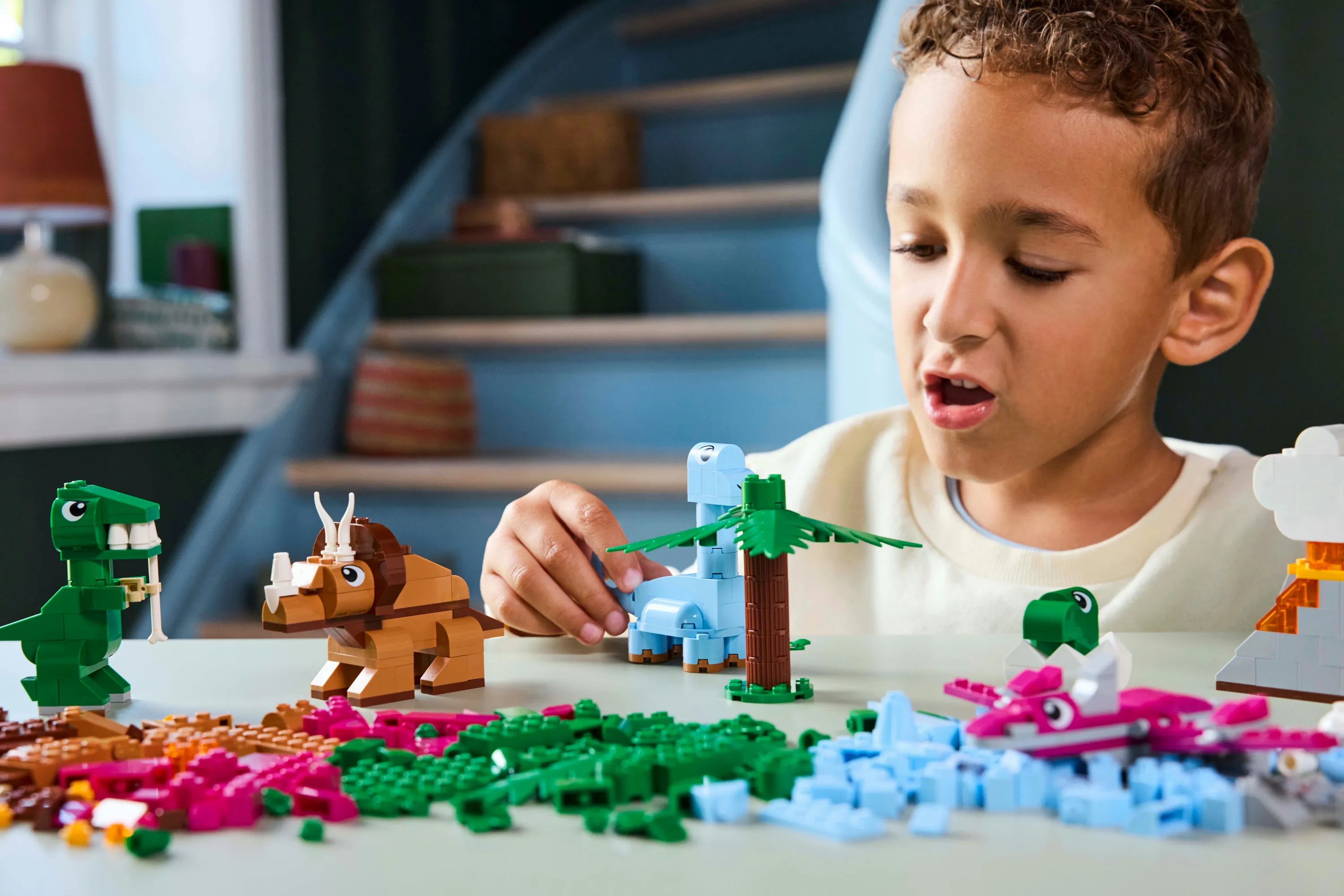 LEGO Classic Creative Dinosaurs 11041